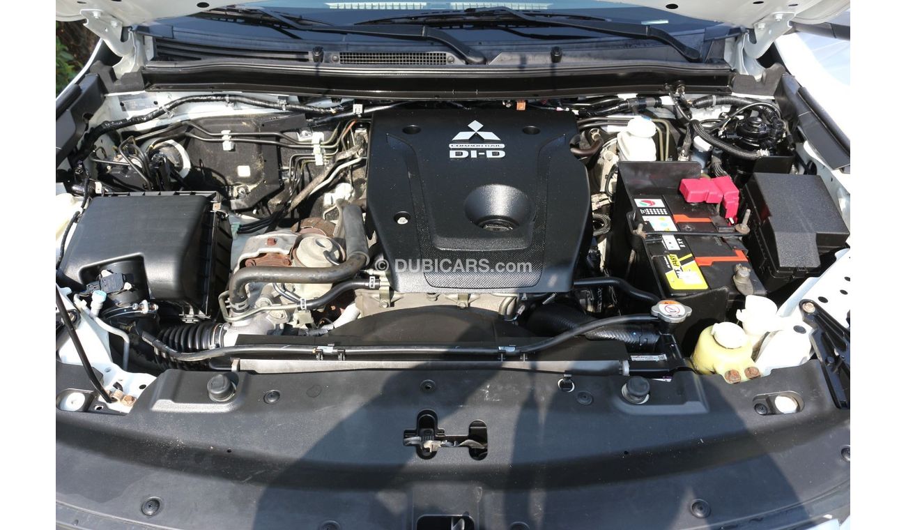 Mitsubishi L200 MITSUBISHI L200 PICK UP 4X4 DIESEL MODEL 2020