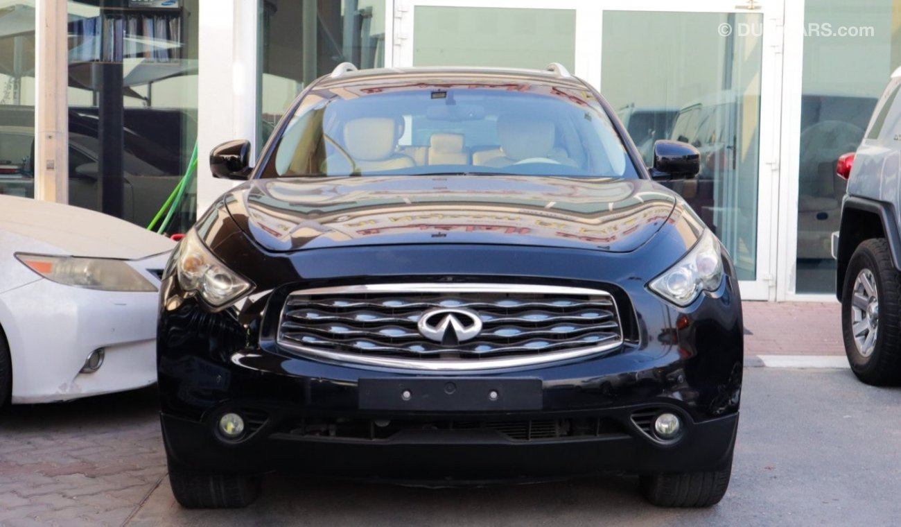 Infiniti FX35