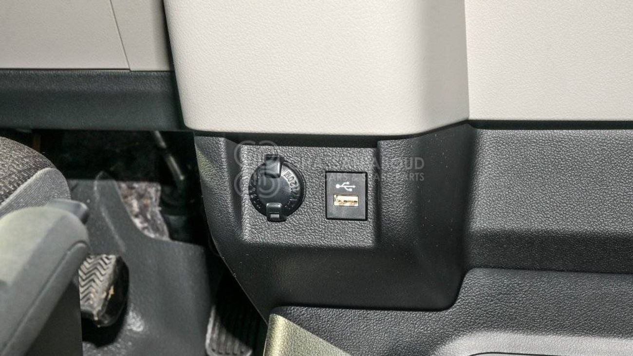 تويوتا هاياس Commuter 3.5L A/T