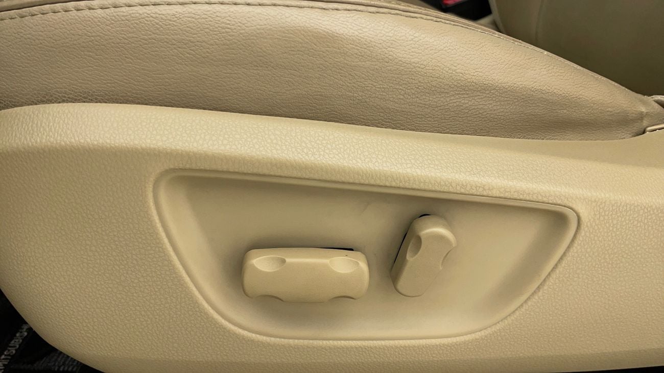 ميتسوبيشي مونتيرو سبورت GLS PREMIUM 3 | بدون دفعة مقدمة | اختبار القيادة في المنزل