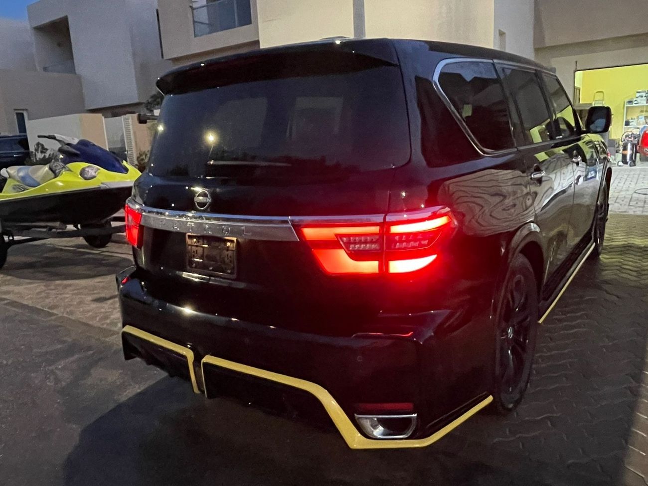 Nissan Armada SUPER NISMO PLUS