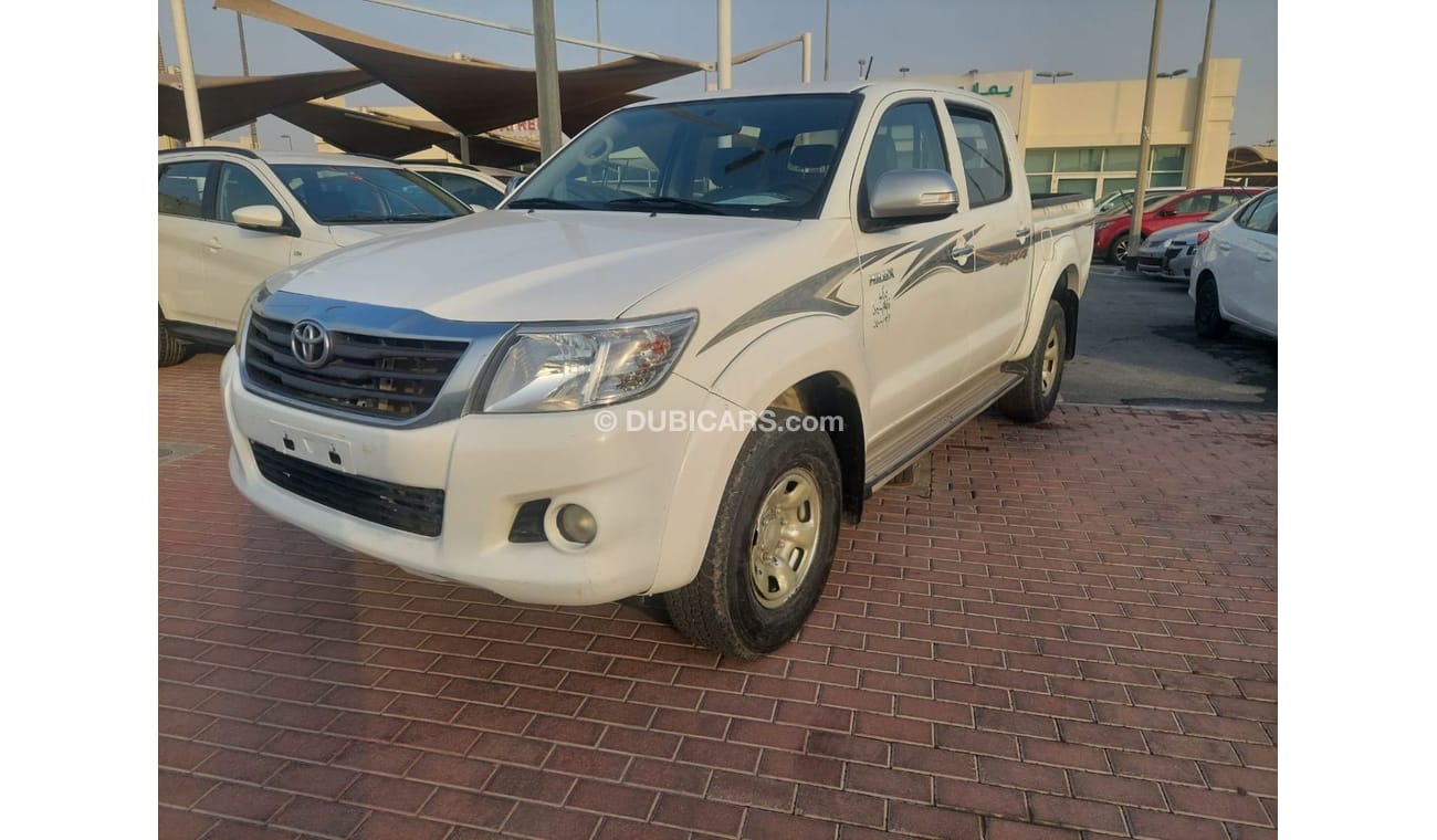 Toyota Hilux 2.4L 4WD DIESEL MT