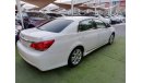 Toyota Avalon 2011 model, leather hatch, cruise control, sensor wheels, in excellent condition