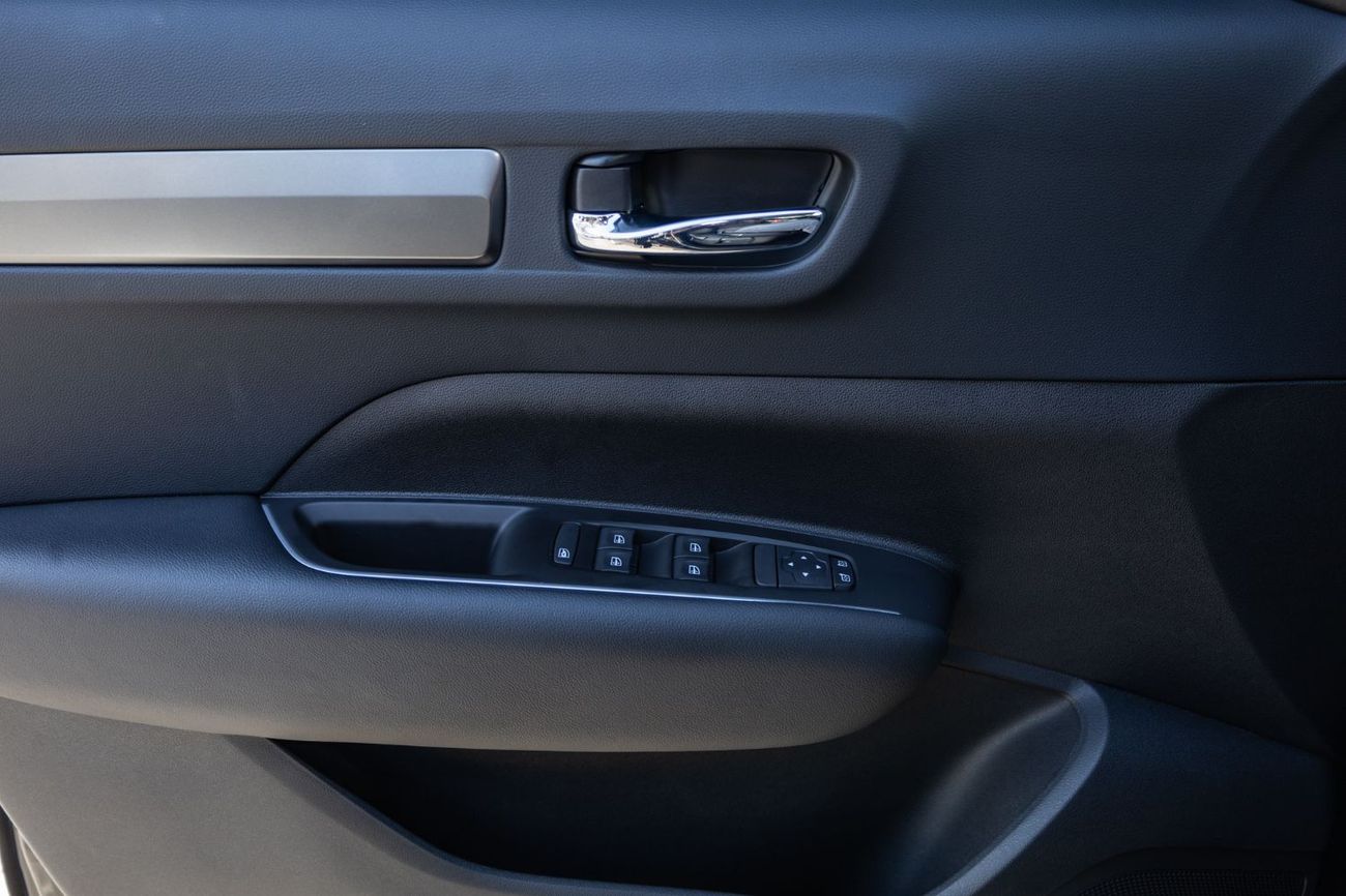 Renault Koleos PE 2.5L FWD