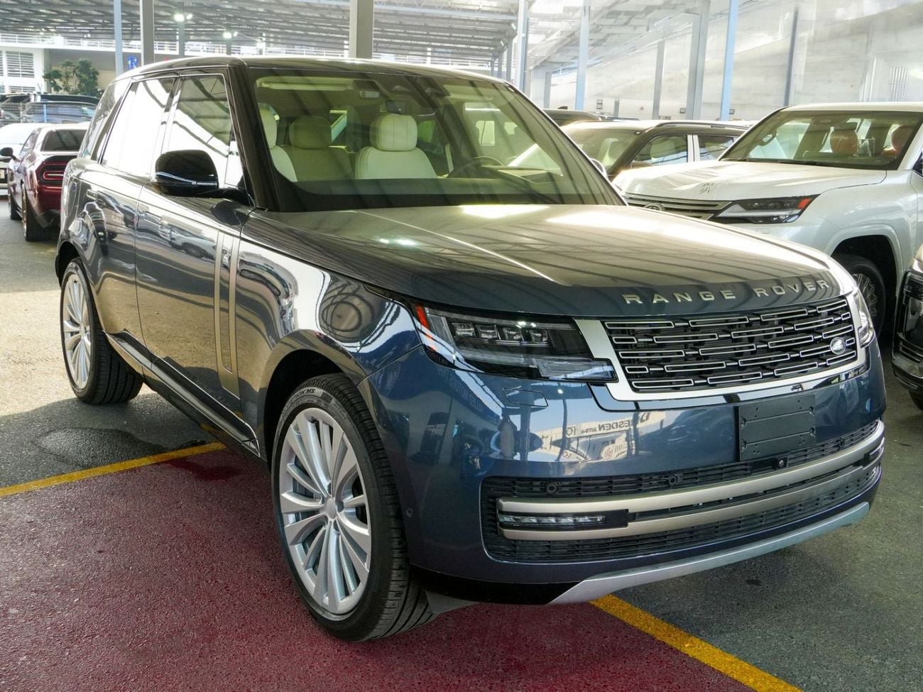 Land Rover Range Rover SE P400