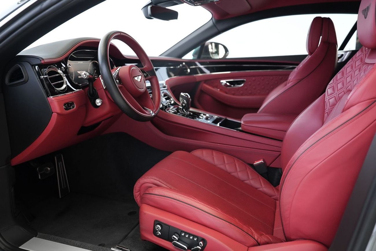 بنتلي كونتيننتال جي تي 6.0L W12 (626 HP)