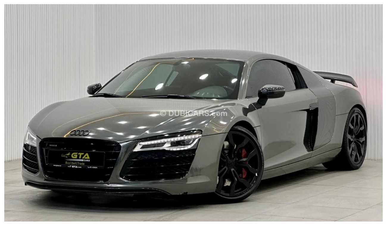 Audi R8 2014 Audi R8 Sport V8, Service History, Carbon Fibre Edition, GCC