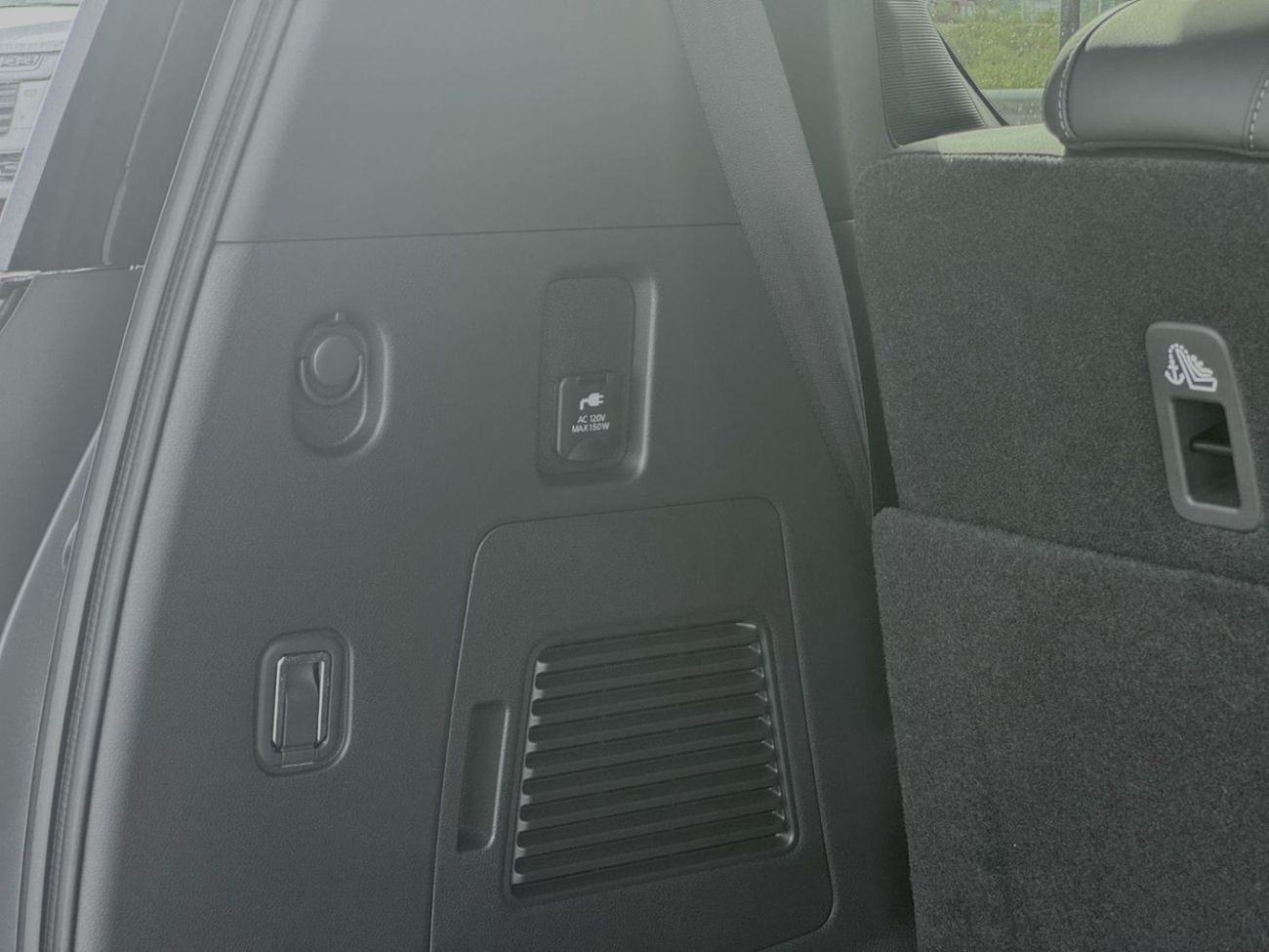 Nissan Armada 2025 Nissan Armada Pro4X, 3.5L TT V6, Canadian Spec, Brand New