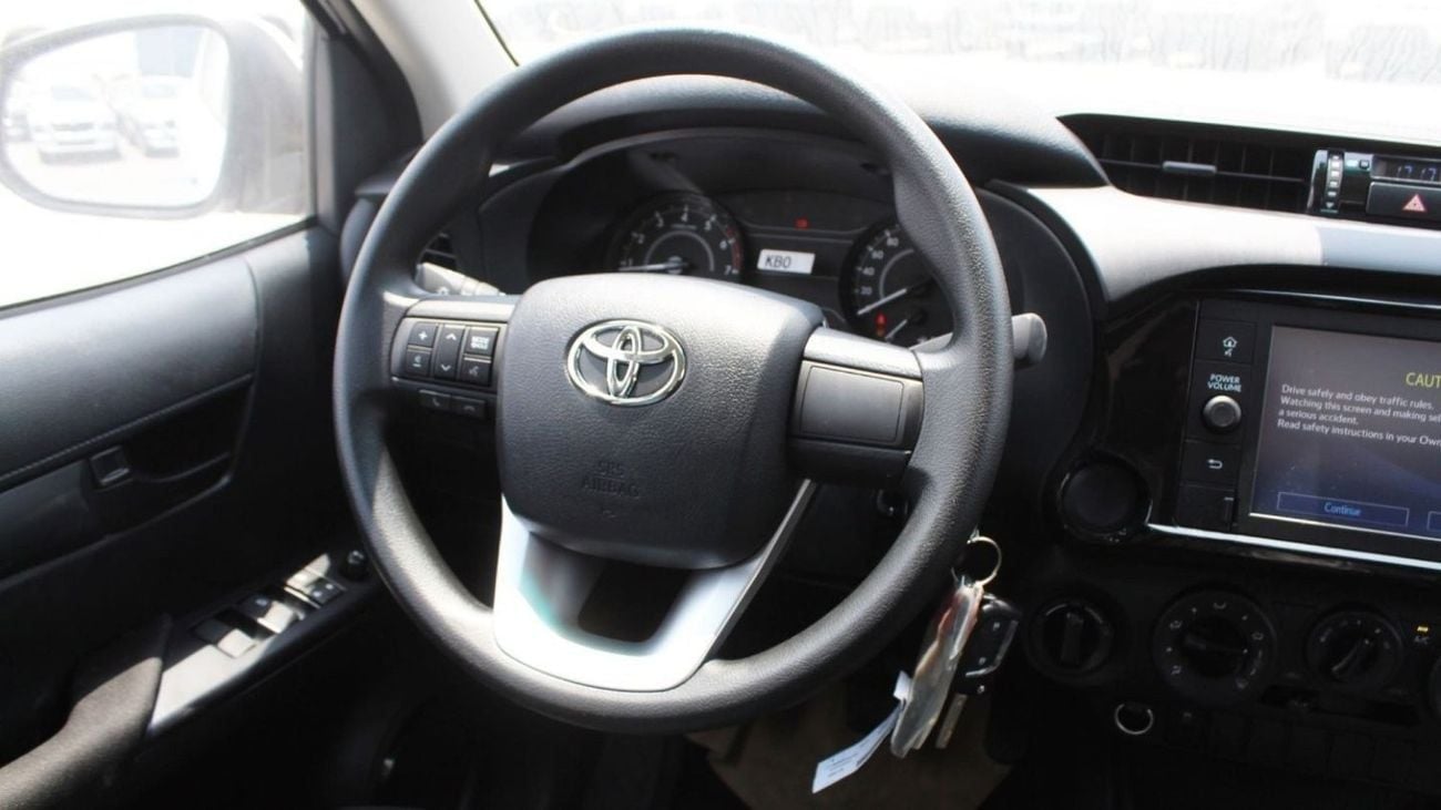 Toyota Hilux GL TOYOTA  HILUX 2.7L MT BASIC GCC