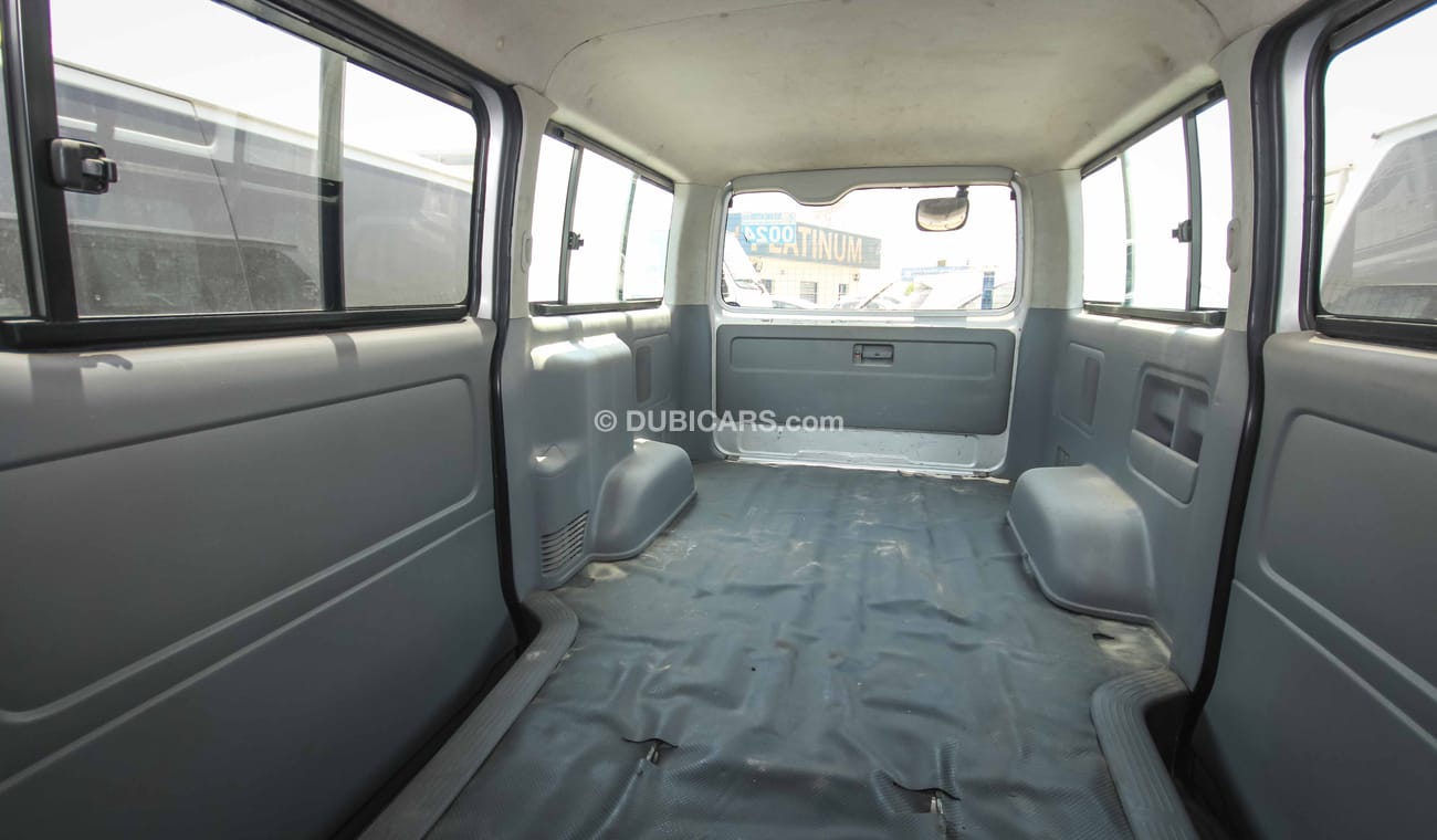 تويوتا هاياس