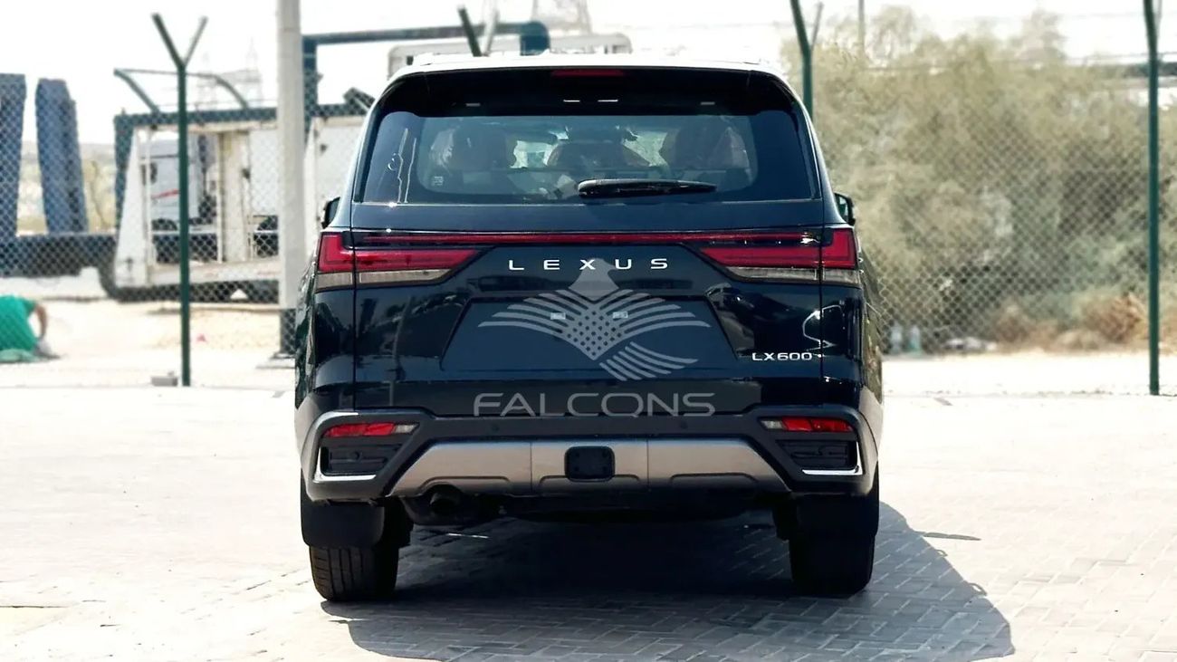 Lexus LX 600 3.5L LX URBAN 10 AT