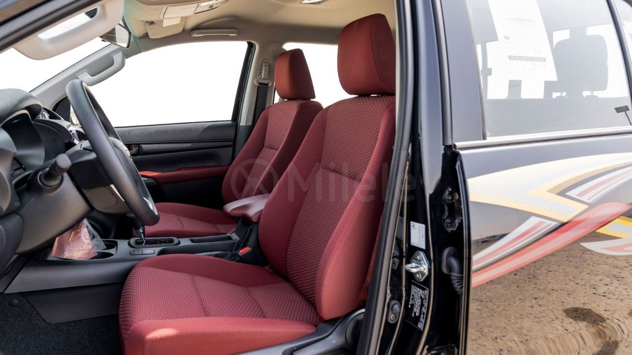 تويوتا هيلوكس  TOYOTA HILUX DC | 2-YEAR WARRANTY + SERVICE AVAILABLE | IN-HOUSE FINANCING | 0% DOWNPAYMENT (BANK)