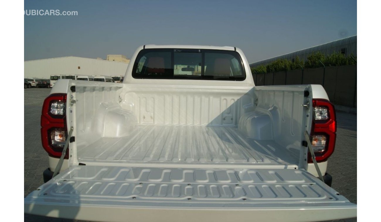 تويوتا هيلوكس 4.0L V6 Petrol Double Cab GLX Auto