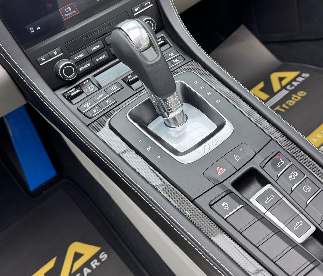 Porsche 718 Boxster Std 2.0L A/T 2025 Porsche 718 Boxster, 2030 Porsche Warranty and Service Pack, Porsche Service Histo