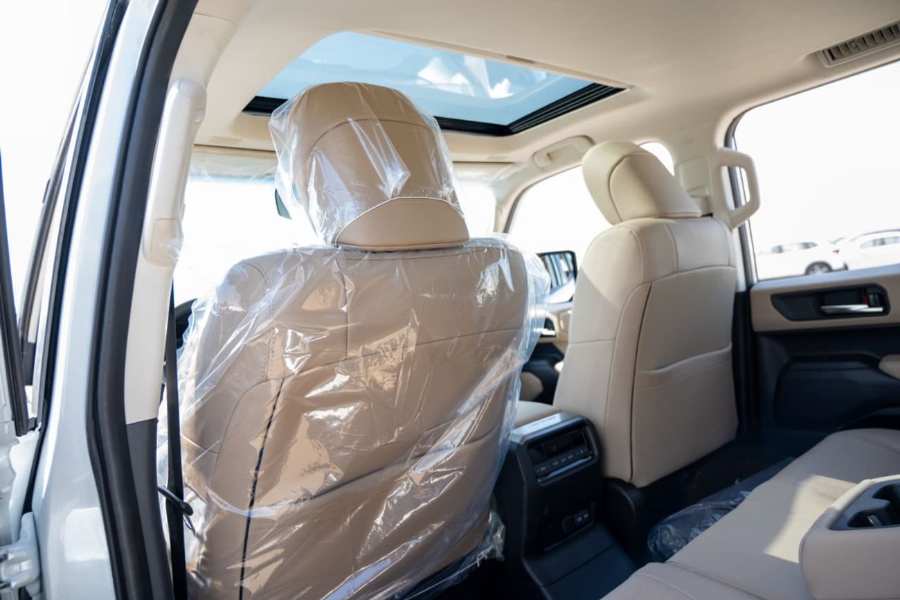 تويوتا برادو 2.4L Turbocharged | 4 Cylinder | Automatic | 7 Seater