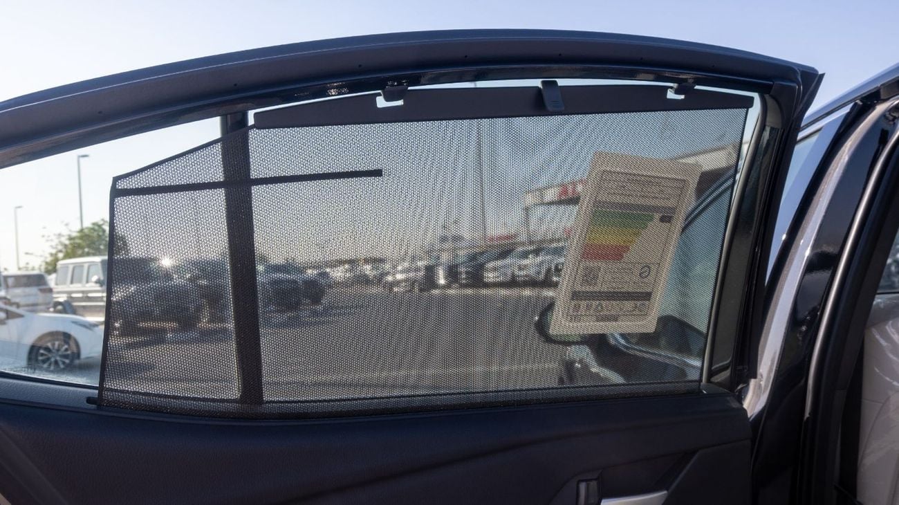 Toyota Camry limited 2.5L Hybrid