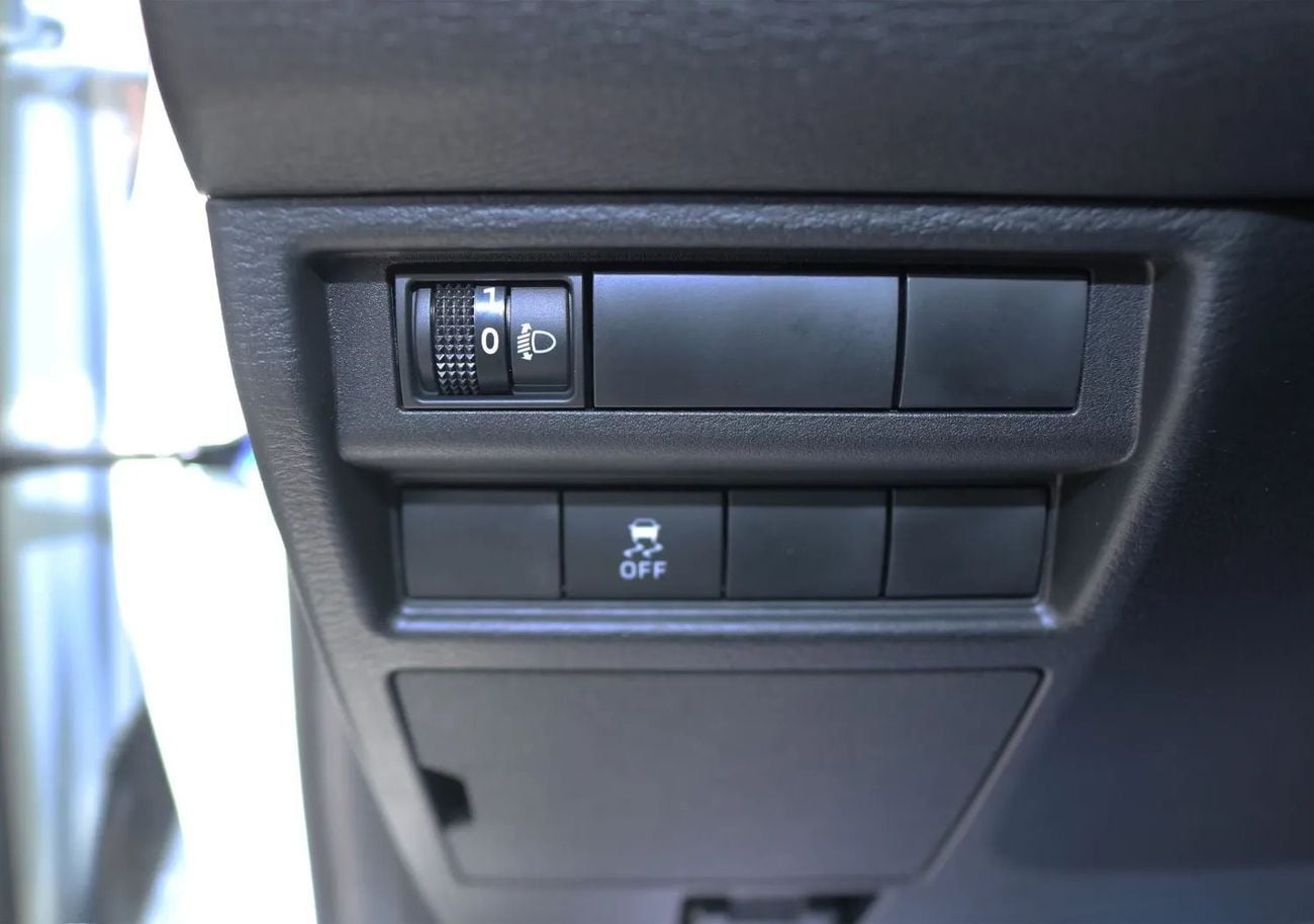 Mitsubishi L200 GLS Triton GLX 4WD 2.4L Diesel MT High Line