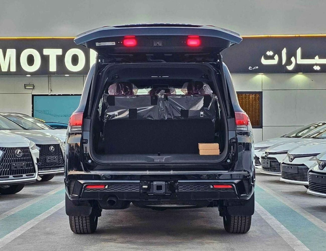 Toyota Land Cruiser VXR TWIN TURBO EXCL / HIGH OPTION / SUNROOF / LEATHER / POWER SEATS/3.5L PETROL V6 A/T/ (CODE#LCTVXR
