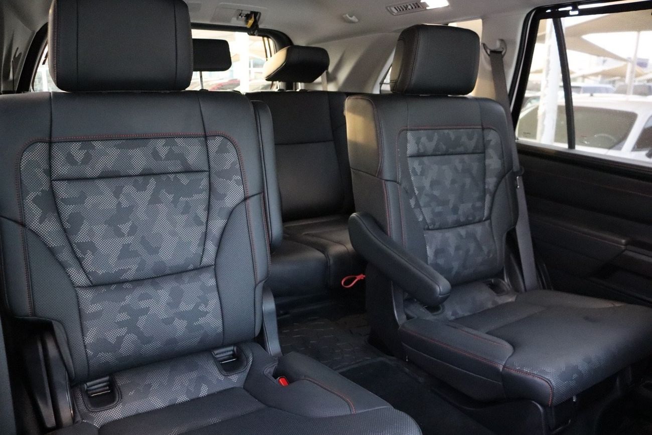 Toyota Sequoia Toyota Sequoia TRD Pro / Clean Title/ 3000KM Only / Original Paint/ 2023