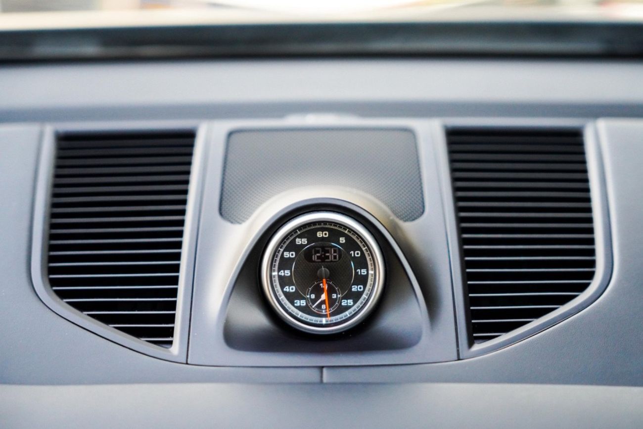 بورش ماكان Std 2.0L (260 HP)