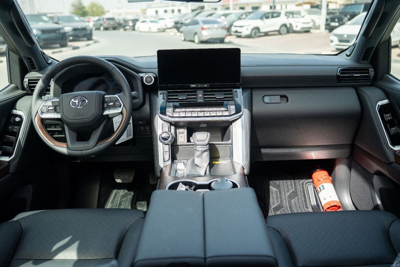 تويوتا لاند كروزر 2026 Toyota Land Cruiser GXR (4.0L V6)