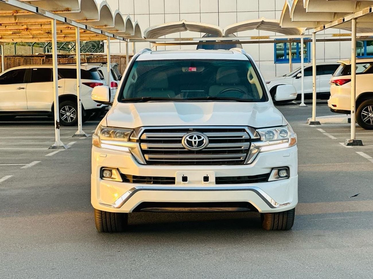 تويوتا لاند كروزر GXR+ 4.0L