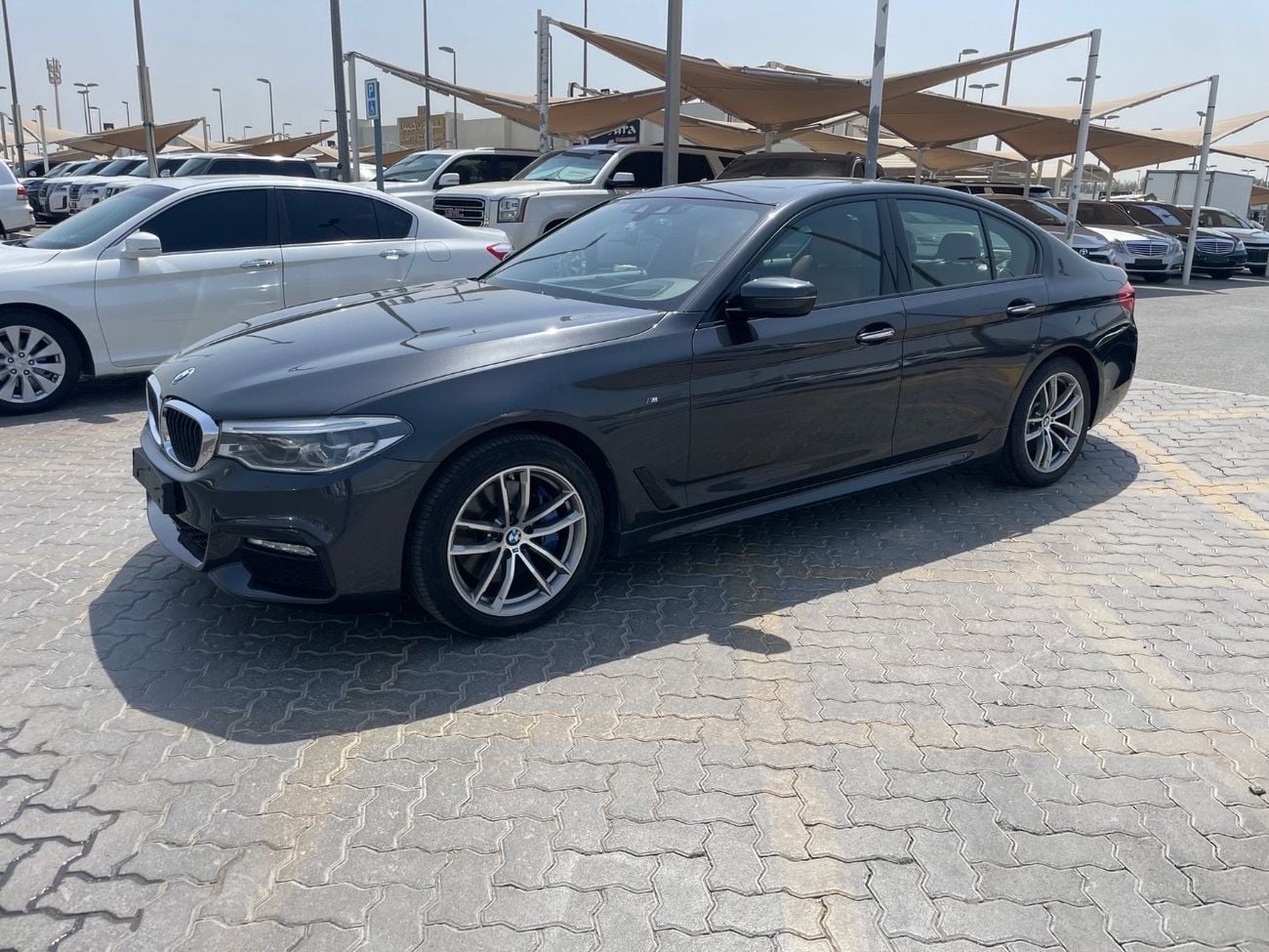 BMW 530i M SPORT
