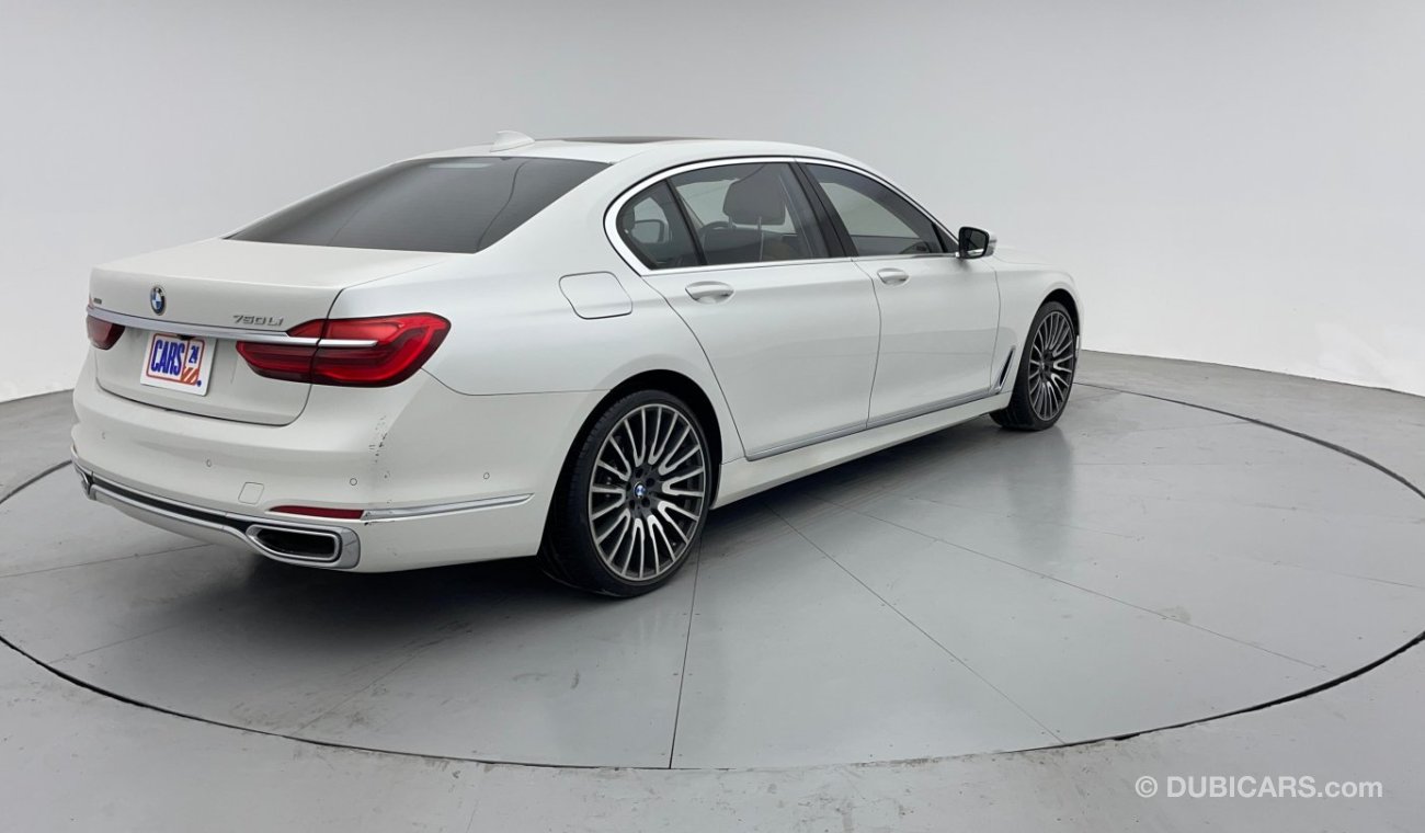 بي أم دبليو 750Li LUXURY 4.4 | بدون دفعة مقدمة | اختبار قيادة مجاني للمنزل