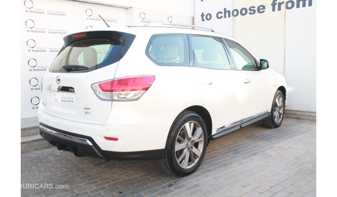 Nissan Pathfinder 3.5L SV 4WD 2015 MODEL WITH LEATHER SEATS