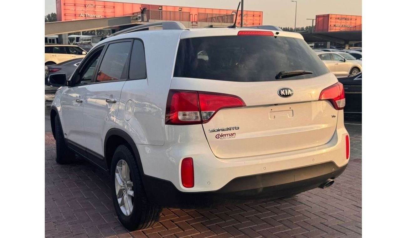 Kia Sorento Base 3.3L AWD