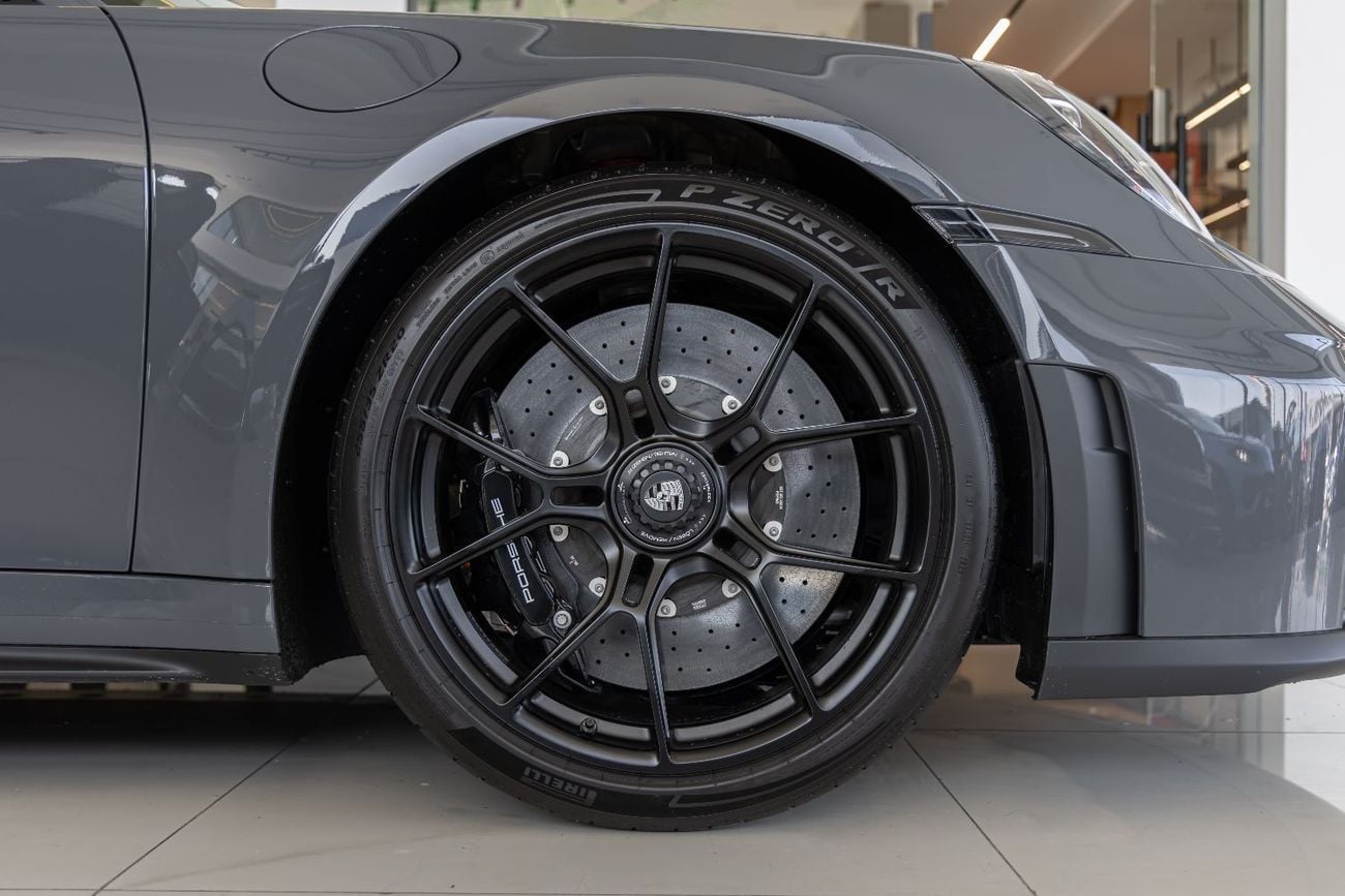 بورش 911 GT3 PORSCHE 911 GT3 TOURING | PCCB Ceramic Brakes | DEALER WARRANTY AVAILABLE | HIGH SPEC | 2026