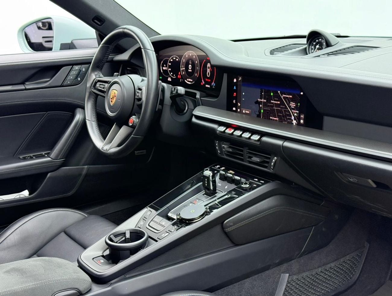 بورش 911 CARRERA 2025 Porsche 911 Carrera With Aero Kit, 2027 Porsche Warranty, Full Porsche Service History, GCC