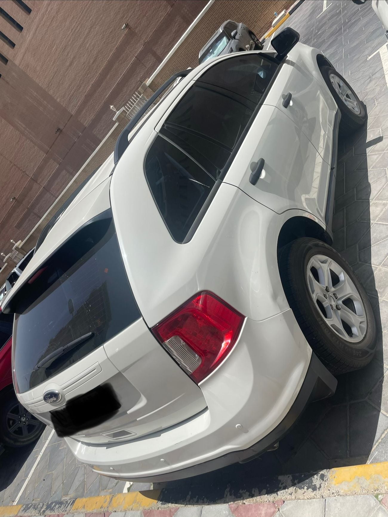 فورد إدج SE