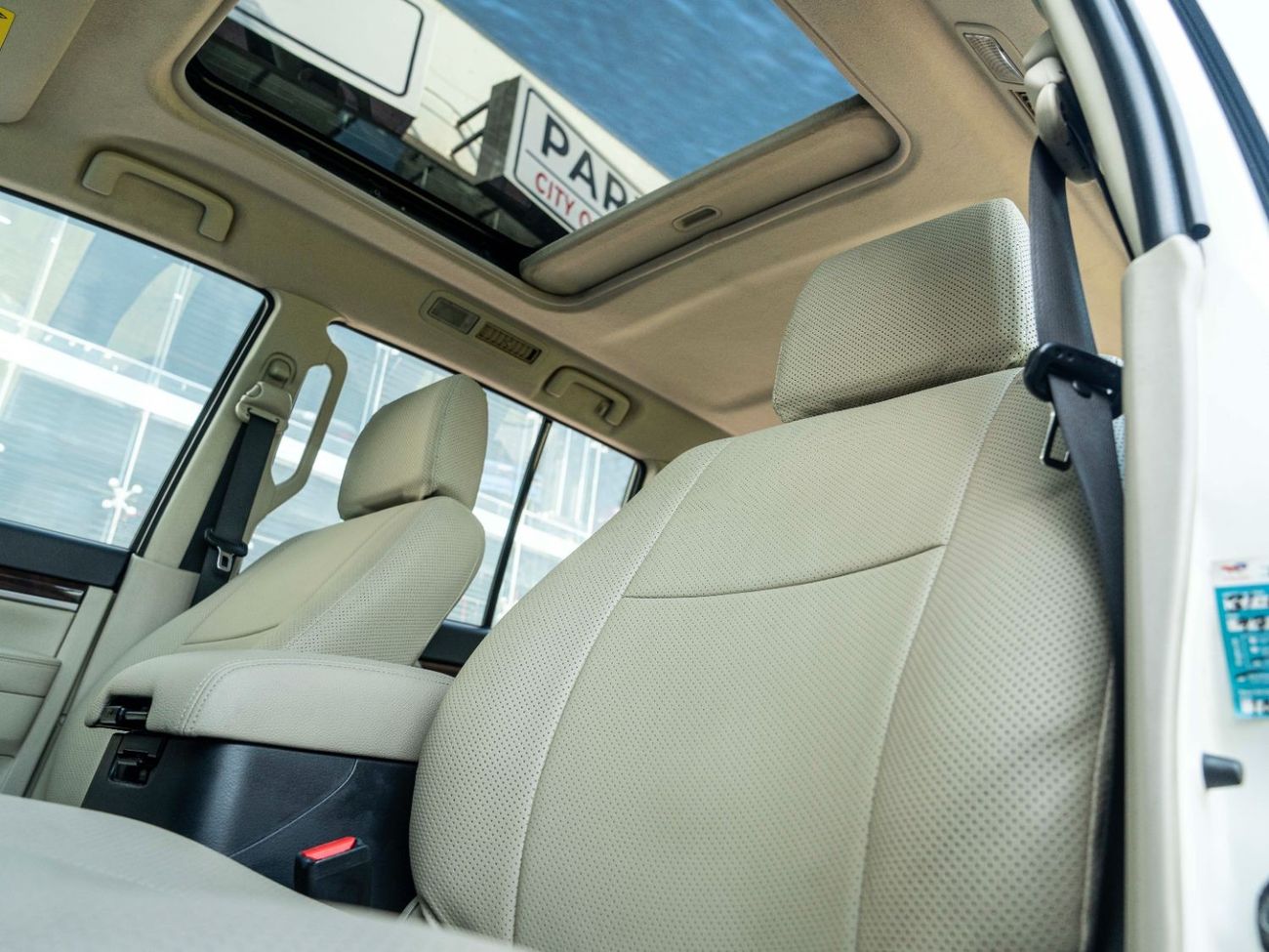 ميتسوبيشي باجيرو AED 1,258 PM • PAJERO 3.8L V6 GLS TOP • UPGRADED ANDROID TOUCH SCREEN WITH REVERSE CAMERA