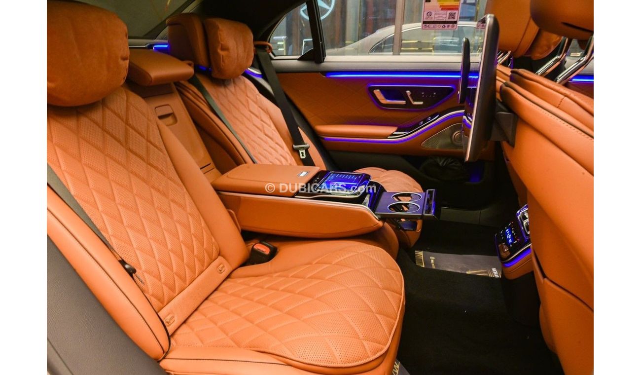 Mercedes-Benz S 500 ✔GCC Specs ✔Exclusive ✔Active Ambient Lights ✔GCC Specs ✔Exclusive ✔Active Ambient Lights