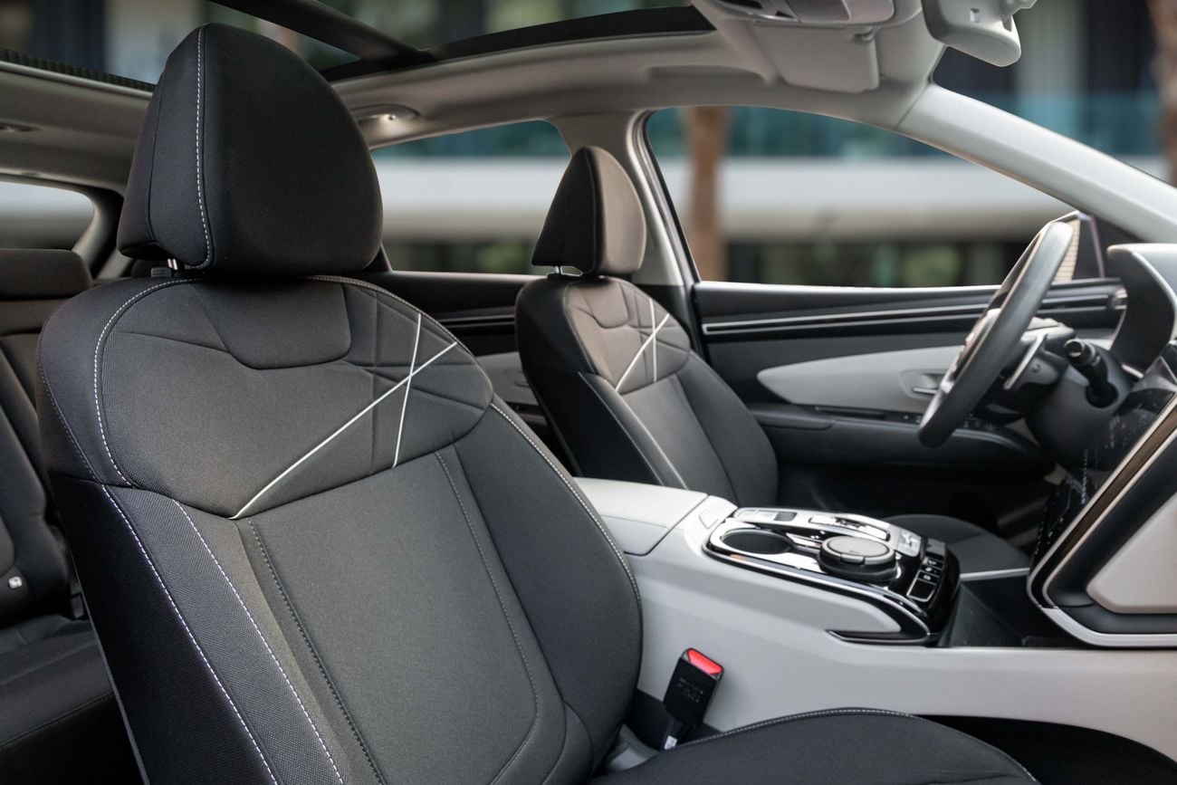 Hyundai Tucson Tucson COMFORT PLUS | ONE OWNER | FSH | 2,149 P.M | 0% Downpayment | ONE OWNER | FSH!