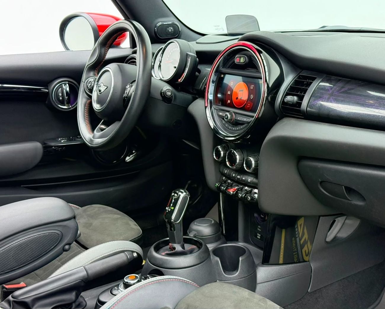 ميني جون كوبر 2021 Mini Cooper John Cooper Works, Warranty, Fully Loaded, Excellent Condition, GCC