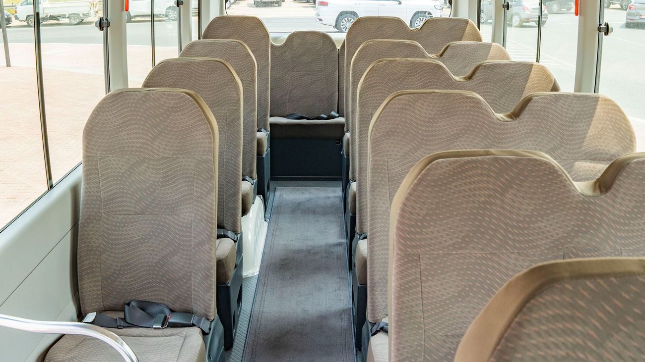 تويوتا كوستر 2026 Toyota Coaster 4.0L Diesel MT 22 seaters Electric doors with Fridge