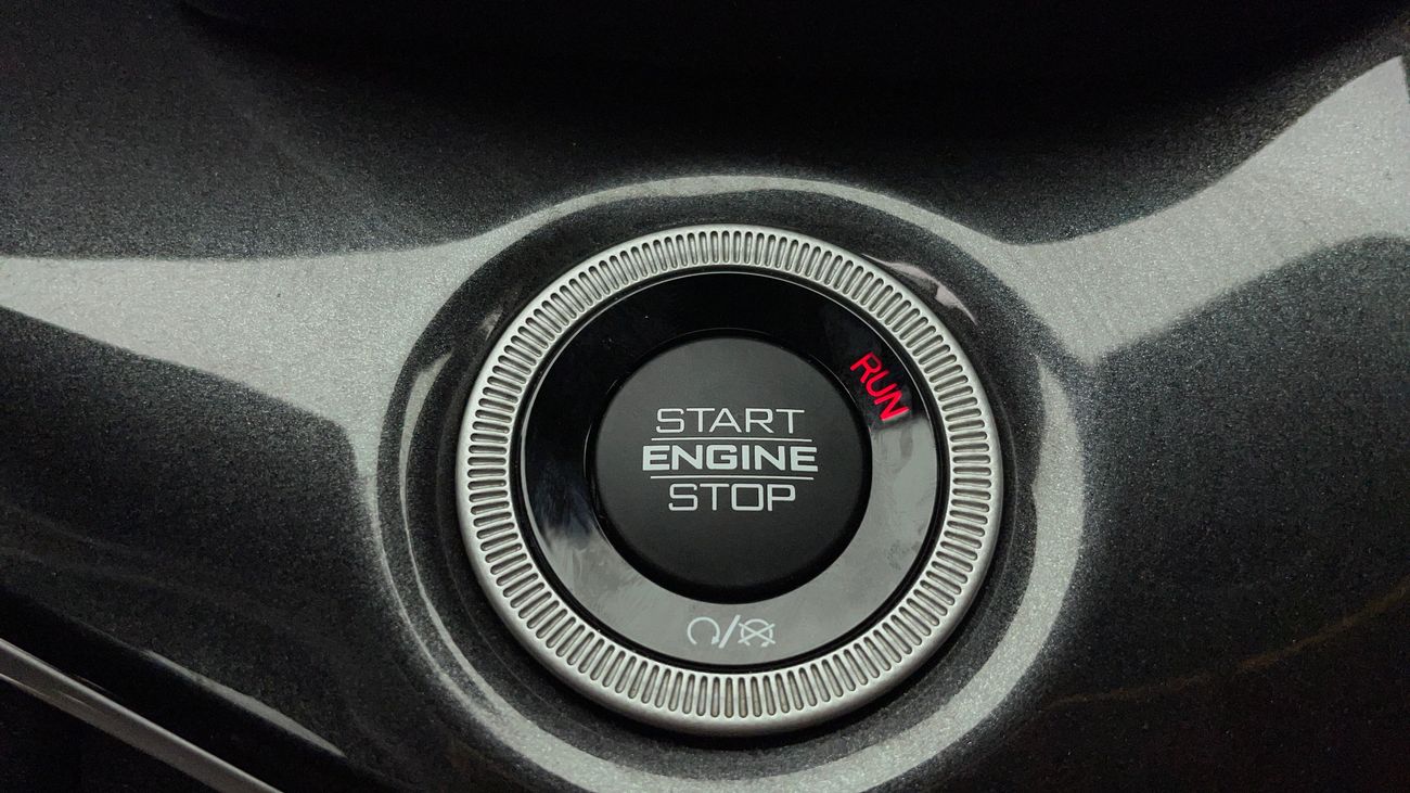 جيب شيروكي ALTITUDE 3.6 | بدون دفعة مقدمة | اختبار القيادة في المنزل