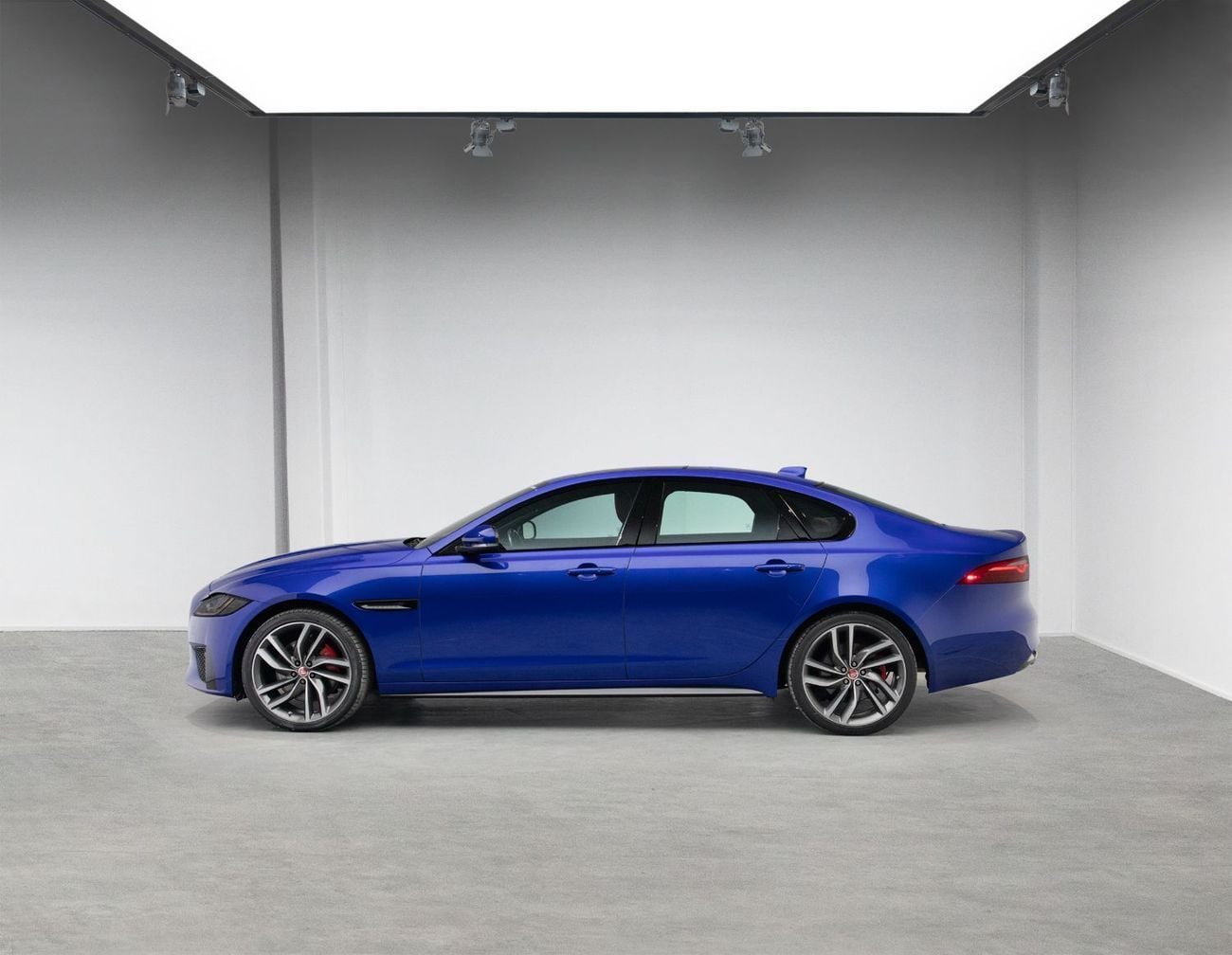 Jaguar XF S 3.0L Sedan