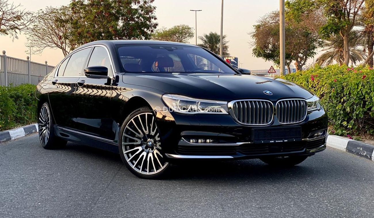 بي أم دبليو 750Li Li  XDrive