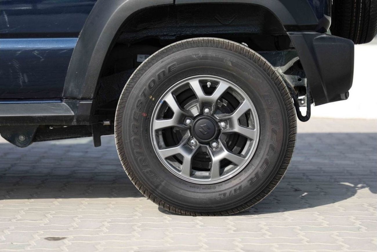 سوزوكي جيمني 2024 سوزوكي جيمني 1.5 4x4 5DR GLX - أزرق من الداخل أسود | تصدير فقط