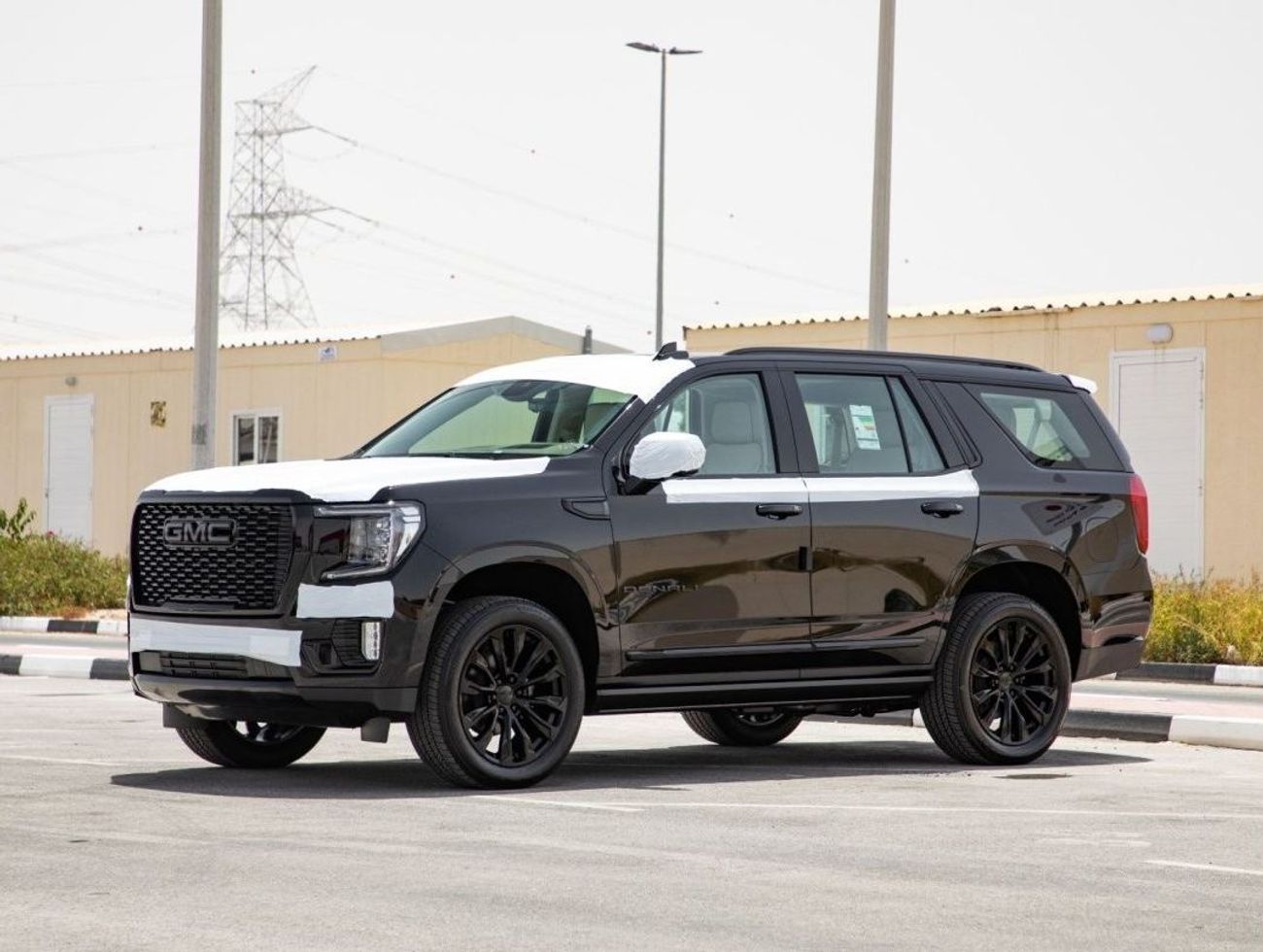 GMC Yukon 4WD DENALI + VIP + TV BLK EDITION. For Export