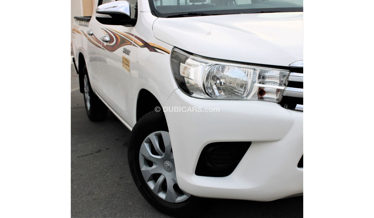 Toyota Hilux Toyota Hilux 2016 GCC double cabin, full automatic, in excellent condition, without accidents, very 