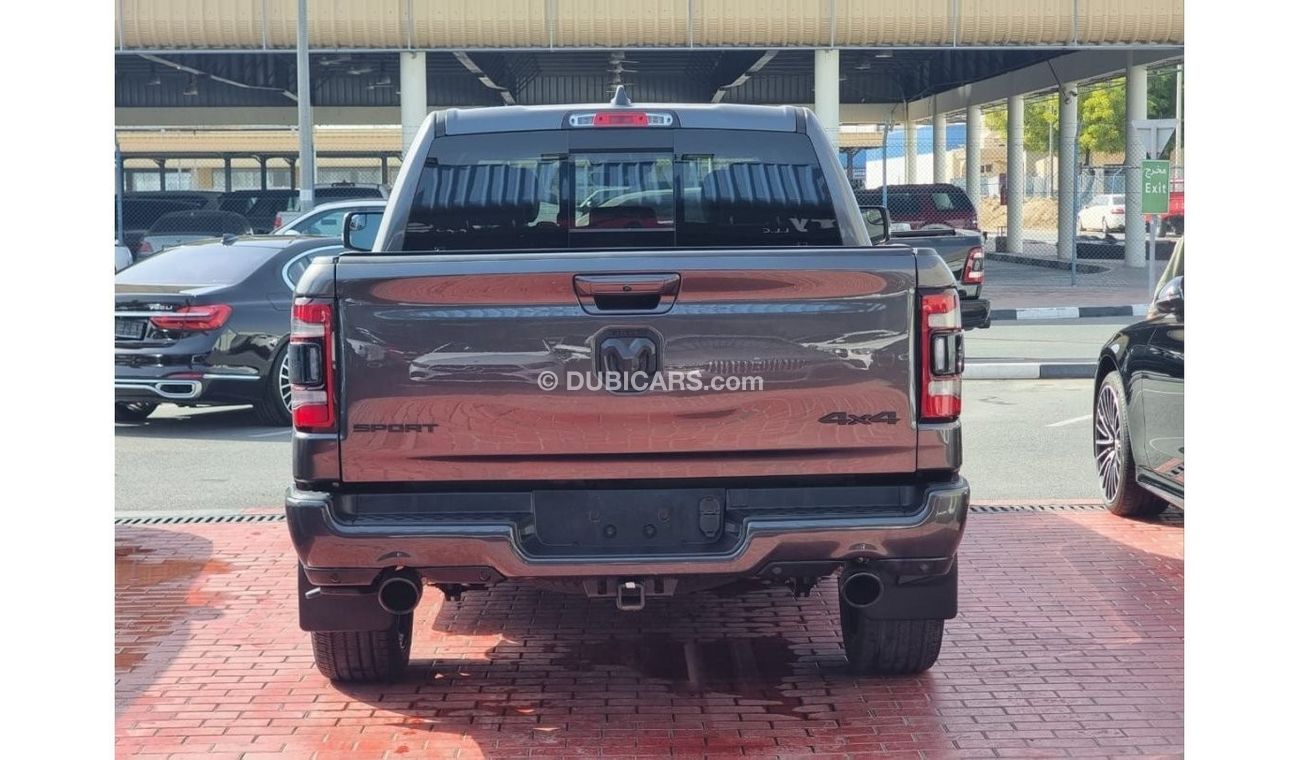 RAM 1500 Sport V8 5.7L Hemi 2022 Canadian Specs