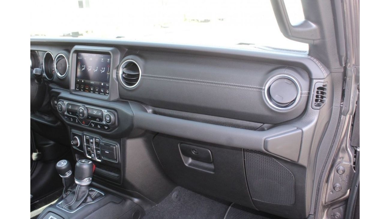 Jeep Wrangler Unlimited Sahara JEEP WRANGLER UNLIMTED SAHARA SPECIAL EDITION 2021 GCC VERY LOW MILEAGE WITH AGENCY