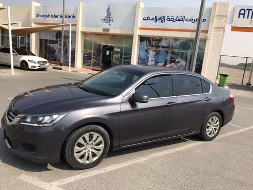 هوندا أكورد Honda Accord 2014 gcc very celen car