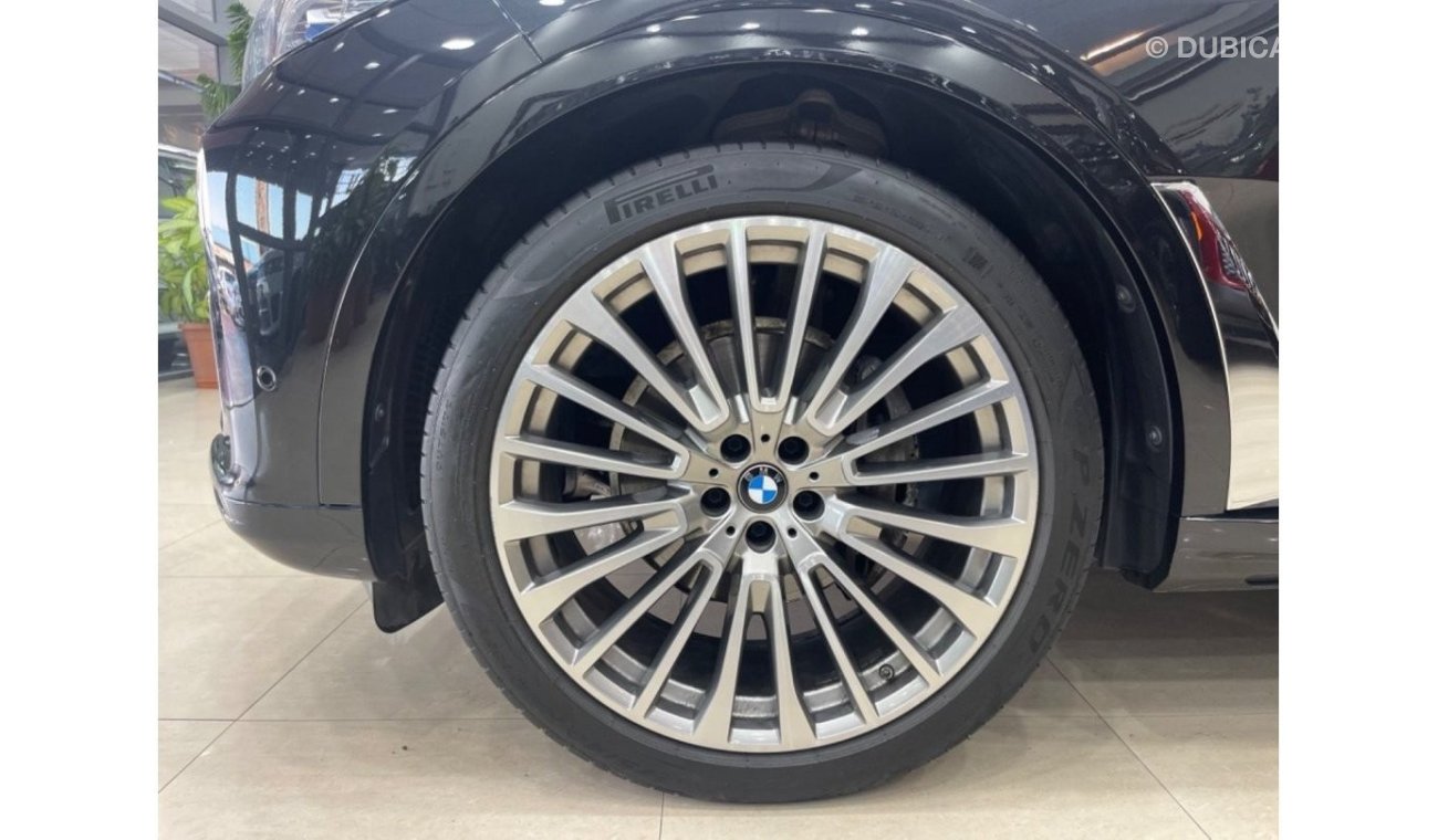 BMW X7 BMW X7 X Drive 40i Individual 2019 GCC Under Warranty and Free Service From Agency