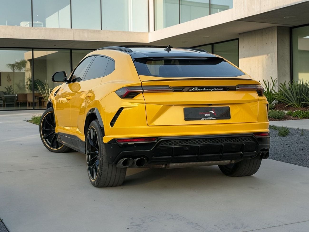لامبورغيني اوروس AED 12,800 P.M. | 0% DP | LAMBORGHINI URUS | UNDER WARRANTY TILL FEB 2027 | GCC