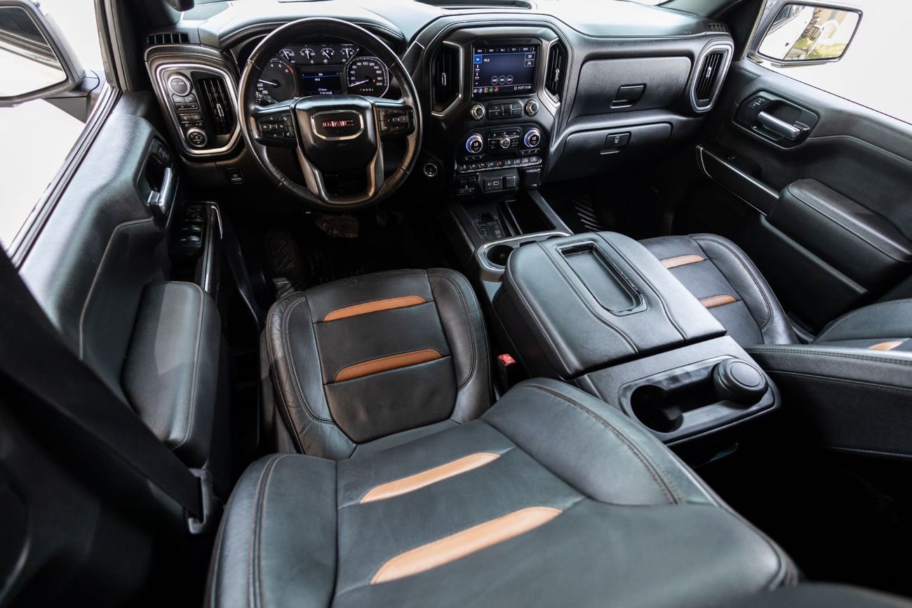 GMC Sierra 5.3L V8 AT4 Crew Cab (AWD)